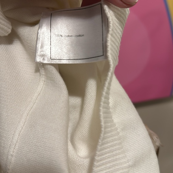 CHANEL White Crew Neck Sweater - Picture 12 of 13